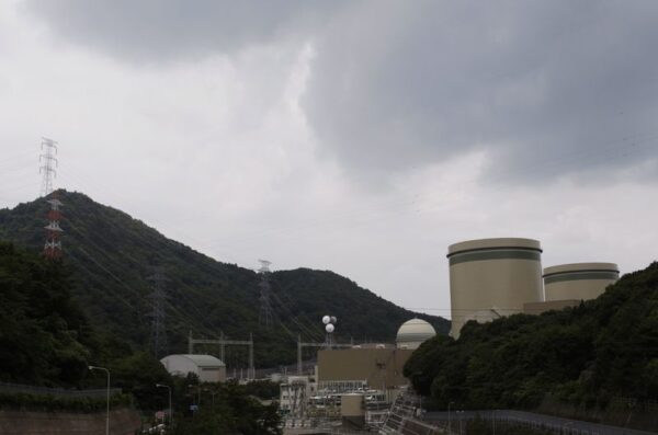 関西電力、高浜原発1・2号機の再稼働延期　時期未定