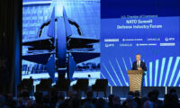 NATO　2％の防衛費を義務化へ　ストルテンベルグ事務総長