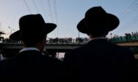 超正統派ユダヤ教神学生1000人に召集令状送付、イスラエル軍