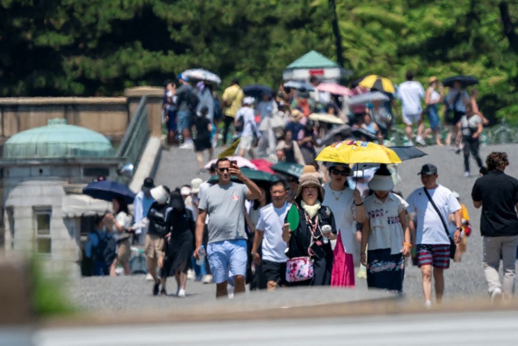 訪日外客数1~7月2106万人  過去最速で2千万人突破