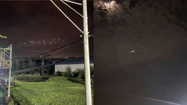 【動画あり】UFO？！　天津の空港に2日連続で「未確認飛行物体」　