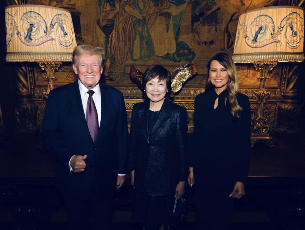 安倍昭恵さんとトランプ夫妻が面会　メラニア夫人が写真投稿