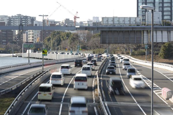 年末年始の帰省ラッシュ　高速道路の混雑予測