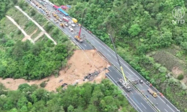 死者50人以上出した中国の高速道路「崩落事故」　調査報告書に疑問と批判殺到【動画あり】